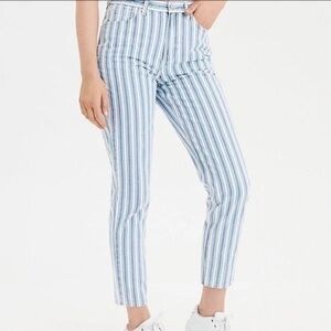 American Eagle Mom Jean Blue White Stripe High Rise Relaxed Fit Jeans size 00 24